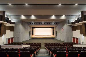 安曇野市豊科公民館ホール｜座席数、音響、おすすめの用途などを徹底紹介！