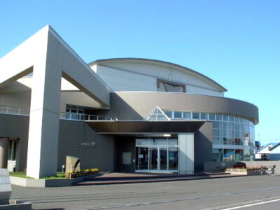 遠別町生涯学習センター(マナピィ・21)｜座席数、音響、おすすめの用途などを徹底紹介！